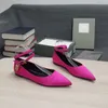 Nouvelles chaussures à plat de serrure à bout pointu de tempérament en cuir sandales de ballet