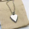 Collier pendentif coeur d'amour vintage Designer de haute qualité modèle de collier plaqué argent pour couple fourniture de bijoux de mode avec boîte