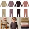 Completi di abbigliamento Set di vestiti per bambini 2022 Autunno Marmar Abiti da boutique per ragazze T-shirt a maniche lunghe per ragazzi Pantaloni per bambini Leggings Pigiami solidi di baseClo