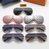 Gafas de sol de diseñador Lentes impresas con letrero de moda Gafas con montura creativa para hombre Mujer Gafas de conducción de verano Calidad superior 7 colores