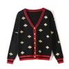 Women's Sweaters High Sweater Women Quality Fashion Designer Bee Embroidery Cardigan Korean Contrast Long Sleeve Single Breasted Knitted Top