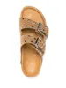 Dames 2021 COWSKIN SUEDE VROUWEN Echt lederen platte hakken Sandalen Zomer Flip-flops Slipper slip-on trouwjurk Gladiatorschoenen Rivets Buckle Dikke bodem 91555