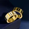 Herrendesigner Ring Schmuck Titanium Stahl Luxus Gold Liebesringe Engagements für Frauen mit Schachtel