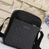 Men Brethercase Braça de negócios Bolsas de couro para mulheres Bolsas de ombro femininas Lapso -laptop Sacos de moda Bluexes de moda