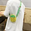 Ananas Silicone bébé enfants sac à bandoulière mignon fraise fille Mini portefeuille sacs à bandoulière dessin animé fruits enfants porte-monnaie