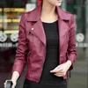 Femme Cuir Lederjacke Frauen Schlank Schwarz Rot Mode Mehrere Reißverschlüsse Leder Mäntel Damen PU Biker Frau Jacken L220728