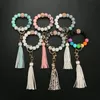Porte-clés 1pcs coloré silicone perlé bracelet porte-clés pour femmes filles sac en cuir gland bijoux accessoires Emel22