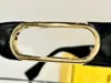 Occhiali da sole per uomo e donna Summer Cat Eye FOL029 Style Anti-Ultraviolet Retro Plate Plank Occhiali da vista full frame speciali Scatola casuale