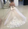 Fast Delivery Christmas Flower Girl Dresses Childrens First Communion Princess Dress for Kids Ball Gown Wedding Party