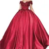 Arabe Dubaï Robe De Bal Rouge Foncé Robes De Mariée Hors De L'épaule Col En V Robes De Mariée En Satin Appliques De Dentelle Perlée Longue Robe De Mariée Corset Grande Taille Robe De Mariee