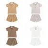 Çocuklar Tasarımcı Giyim Erkek Yaz Giyim Setleri Çocuk Moda Kısa Kollu Polo Gömlek Pantolon Suits Saf Pamuk T-Shirt Şort Rahat Kıyafetler B8044