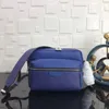 Açık el çantası erkek omuz çantaları spor tasarımcısı çapraz gövde lüks adam messenger çanta çanta crossbody satchel moda el çantası kompozit paketi dicky0750