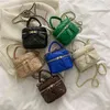 Evening Bag Luxury Mini Box Pu Crossbody Sling Kort handtag Kvinnor 2022 Kawaii Totes axelhandväska och Purses varumärke TINY 0623