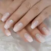 Unghie finte Dissolvenza Glitter Stampa medio-corta su bara Kwaii Forniture per unghie rosate per punte professionali Flase Set Prud22