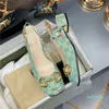 Lente / zomer dikke hak retro sandaal met paard gesp Single schoenen luxe merk designer womens schoen