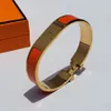 2022 Nieuwe Hoge Kwaliteit Designer Armbanden Voor Mannen En Vrouwen Rvs Paar Armband Mode-sieraden Valentijnsdag Cadeau Qq