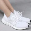 Shoes Triple White Cloud Breathable Womans Men Designer Sneakers Schoenen Des