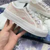 Embroidery Walkn Casual Shoes Designer Women White Black Red Pink Sneakers With Box