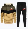 Tuta da uomo di marca Casual Patchwork Felpe con cappuccio Set 2022 Primavera Uomo Giacche Pantaloni Due pezzi Set Hip Hop Streetwear Tuta sportiva