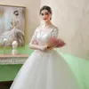 Andra bröllopsklänningar 2022 Vintage O Neck Half Sleeve Dress Lace Brodery Blomma upp Slim Princess Bridal klänning Vestido de Noivaother