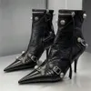 Nya kvinnor Slim High Heel Metal Buckle Chain Luxury Boots Fashion Comant Pointed Toe Ankle Boots Stiletto Party Short Boot