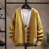 Męskie swetry najwyższej klasy jesień zima marka moda moda mężczyźni sweter sweter czarny koreańsko koreański zwykli płaszcze kurtka męska odzież 2022men's
