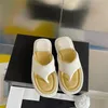 Сандалии Flipflops Summer Platform Slippers Женщины дизайнерские пляжные пляжные туфли для Rome Sandalssandals