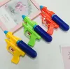 10pcs Dziecięcy gra małe zabawki z pistoletu wodnego hurtowe i detaliczne dinozaur pływanie plażowe zabawki na zewnątrz prezenty