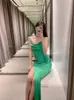 Vestido verde deslizamento mulher mangas vestidos longos e sem mangas vestidos de festa sem costas Slit Slit elegante vestido de cocktail 220507