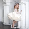 Flickans klänningar elfenben vit långärmad flickor puffy tyll blomma flicka klänning barn kläder barn födelsedag klänning pographygirl's