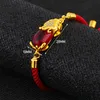 Braccialetti con ciondoli Bracciale intrecciato con corda rossa per donna Uomo Bracciale Salute Pixiu Single Gold con BraveCharm CharmCharm