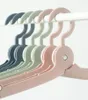 Multifunktionale Mini-Klapp-Kleiderbügel, Reise-Teleskop-tragbare Kleiderbügel, 3 Farben, einfache faltbare Haushalts-Kleiderbügel