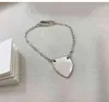 Silver 925 Love Necklace Armband Designer Women Mens Sterling Silver Heart Pendant Jewelry Choker Luxury Halsband Armband för 2696