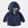 Kinderjassen herfst lente kinderen bovenkleding jassen schattige solide kleur jassen voor jongens babyjongens windjager 2-6t j220718