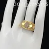 Högkvalitativ designer ring rostfritt stål band ringar avslappnade vintage damer gåva rosa diamant liten färsk och söt stil ring don5231446