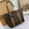 Leather Bag Women Totes Hot Famous Designer Handbags Bucket Shoulder Bags Luxury Womens Fashion Clutch Plain String Totes Casual M40995
