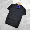 Herren-T-Shirts Designer-Klassiker Europa-Straßen-T-Shirt Männer T-Shirt der Luxusmarke Baumwoll-Doppelgarn-Stoff Bequemes Alien-Metalldreieck auf der Brusttasche Weiches YDDC