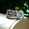 Trouwringen Caoshi Prachtig glanzend kristal CZ Finger Women Luxe modieuze ontwerp sieraden voor ceremonie bruidsaccessoires