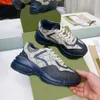 Tênis de grife Rhyton Shoes Bege Men Shoes Multicolor Sneaker Vintage Luxury Chaussures Ladies Casual Shoes
