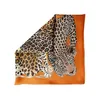 Luksusowa Marka Mały Kwadratowy Szalik Leopard Szal Lady Włosy Krawat 53cm Szyi Szaliki Kerchief Bandana Foucaard Kobiety Obecny prezent