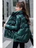 2022 Glossy Down Cotton Coat Parka Women New Autumn Winter Keep Warm Bread Service Green Stand Collar Black Loose Cotton Jackets L220730