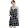 I jesienna luźna sukienka macierzyńska długie rękawy latarni bawełniana patchworka kraciasta kobieta w ciąży sukienka o rozmiarach ubrania J220628