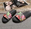 Men Women Sandals Designer Shoes Luxury Slide Summer Fashion Wide Flat Slippery Sandals Slipper Flip Flop Size 35-46 Flower Box