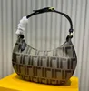 2022 Nano Graphy Hobo Clut Bag Half Moon Crossbody حقائب اليد سيدة السرج السرج الكتف مصمم حقيبة يد إيطاليا حقائب Luxurys