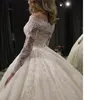 2022 Винтажные арабские шариковые платья Свадебные платья с плечевых кружевных аппликаций хрустальные бисеры с длинными рукавами плюс размеры формальные свадебные платья.