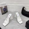 Devon Attico Beyaz Topuklu Sandalet Terlikleri Patent Deri Tıknaz Katırlar Yüksek Topuklu Ayakkabılar Slaytlarda Açık Ayak Ayakkabı Ayakkabı Kadınları Lüks