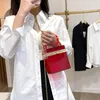 HBP 녹색 여성 가방 성격 사각형 상자 아크릴 구슬 핸드 레플라먼트 DRS 2022 패션 디너 퍼즈
