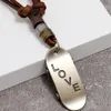 Metalen brief liefde skateboard hanglagers ketting verstelbare lederen ketting kettingen voor vrouwen mannen mode sieraden