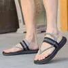 Flip Flops Mężczyźni i kobiety Osobowość Dwa noszenia buty Summer Nowa marka Tij para plażowe buty na plażę swobodne sandały non -poślizgowe j220716