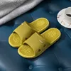 A046 pantoufles femmes chaussures d'été sandales d'intérieur glisser doux antidérapant salle de bain plate-forme maison pantoufles